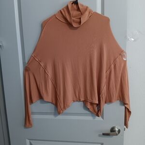 FREE PEOPLE XS, SO OVERSIZED BROWNISH SHIRT GREAT CONDITION